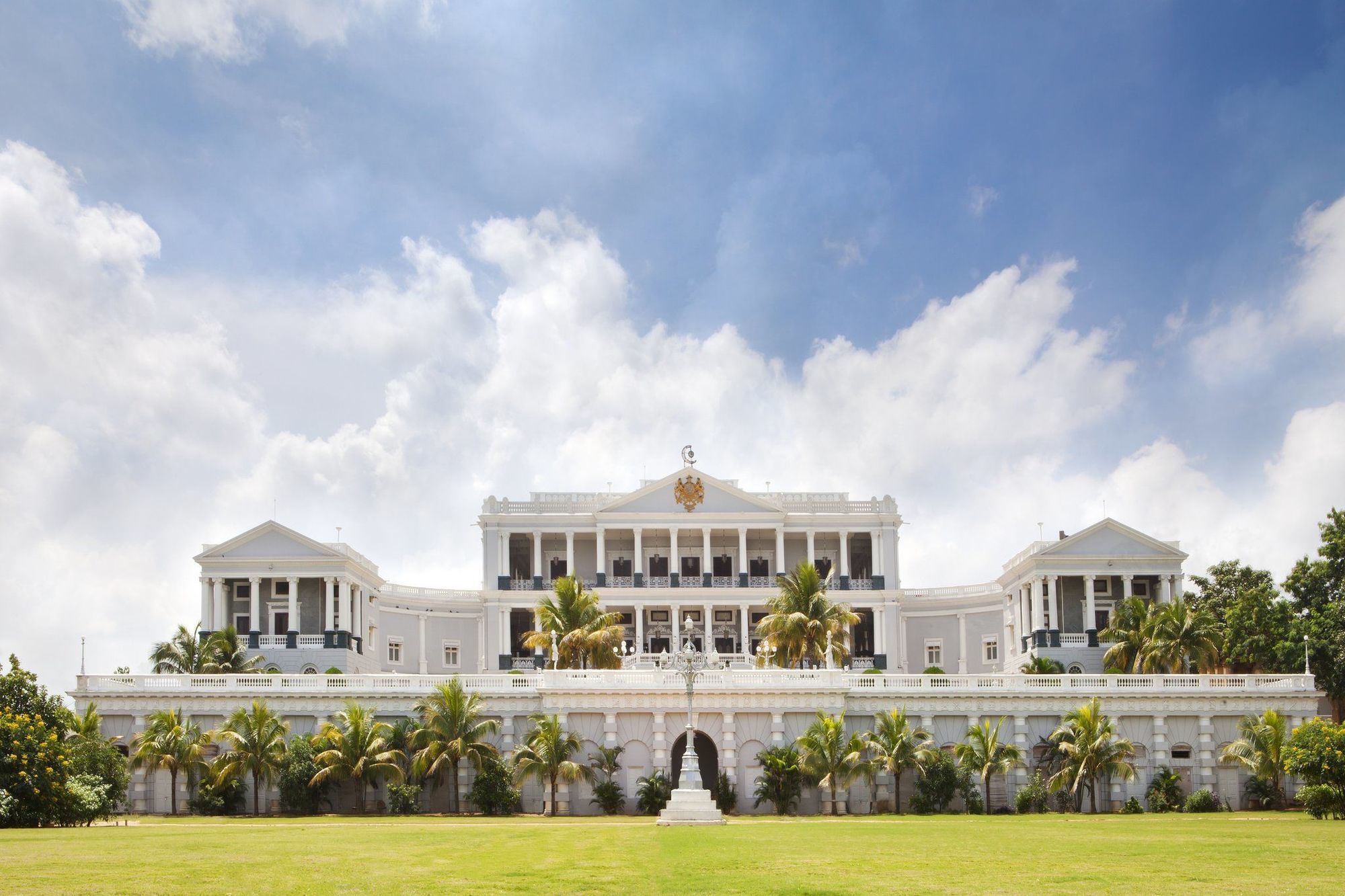 Taj Falaknuma Palace Hotell Hyderabad Exteriör bild